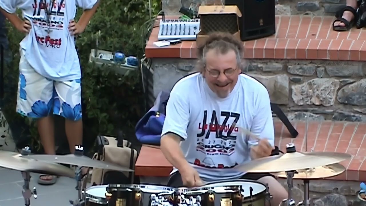 drum trio: André Ceccarelli, Jean-Paul Ceccarelli, Christian Meyer - Percfest 2003 - part 1
