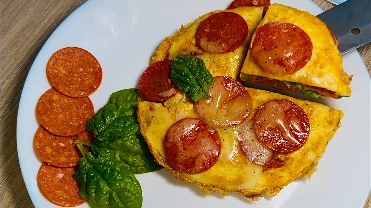 Low CARB Pepperoni Omelette Pizza | Pepperoni and Egg | Healthy Breakfast 