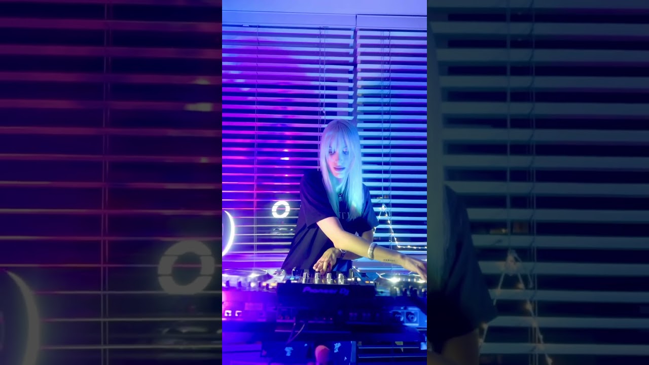 Top 5 Melodic Tech #livedjmix #djlive #melodictechno #melodictechnoprogressivehouse #aeteri