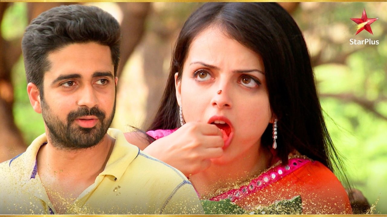 Astha को क्या खिलाया Shlok ने? | Iss Pyar Ko Kya Naam Doon Ek Baar Phir