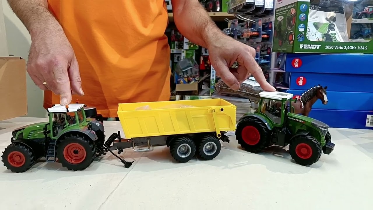 Siku 6860 - Fendt tractor met aanhanger en afstandbediening