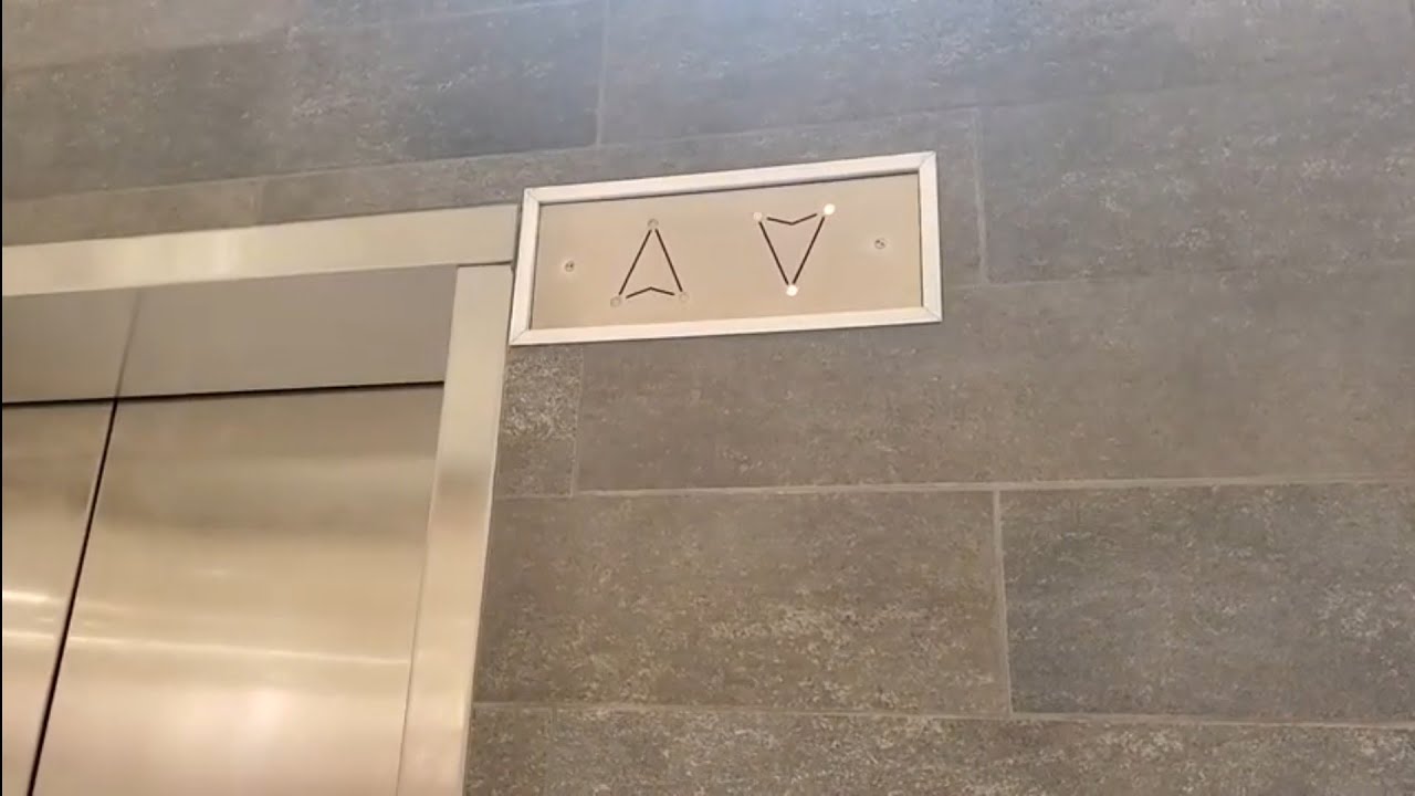 Montgomery Hydraulic Elevator @ Southdale Center (Macy's) - Edina, MN