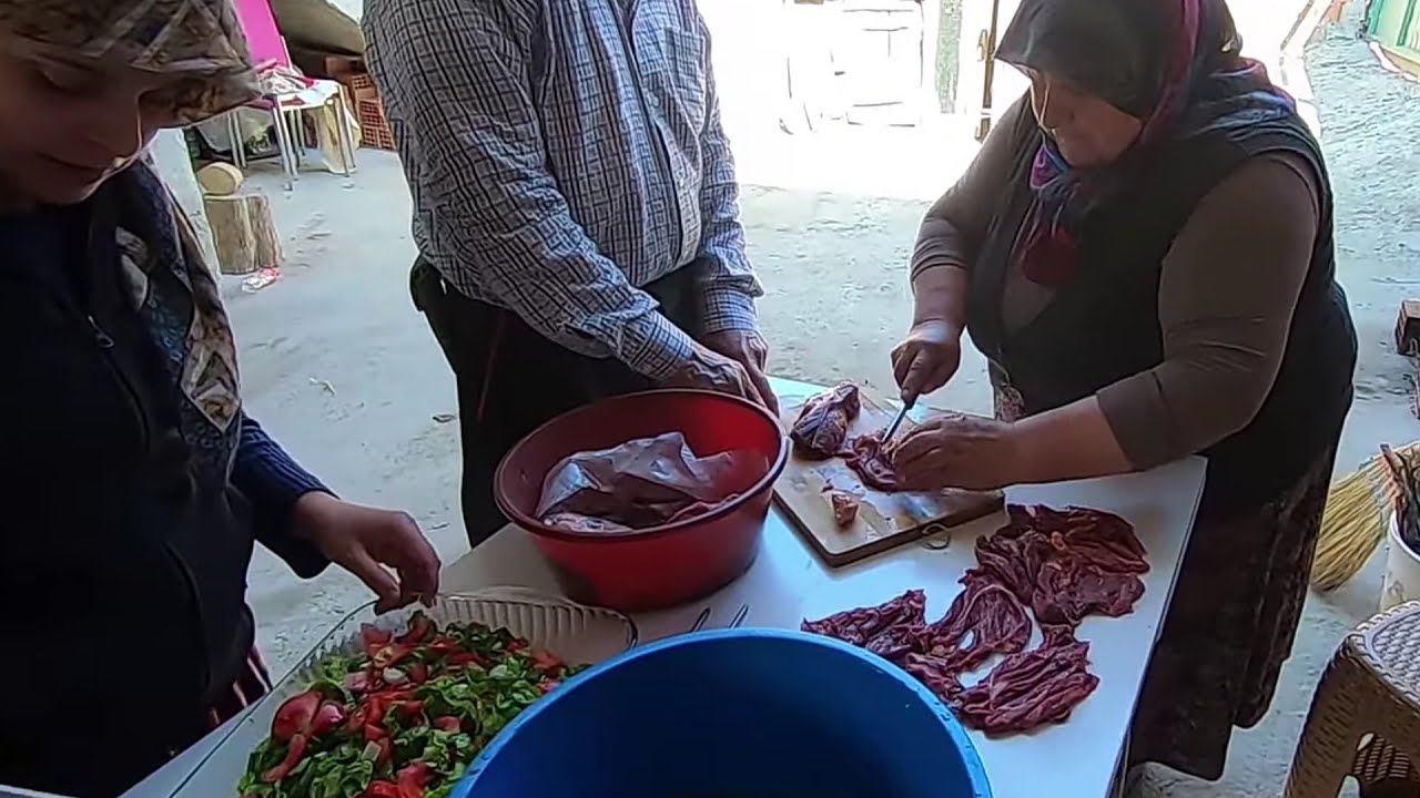 Evin önüne mangal yaptık
