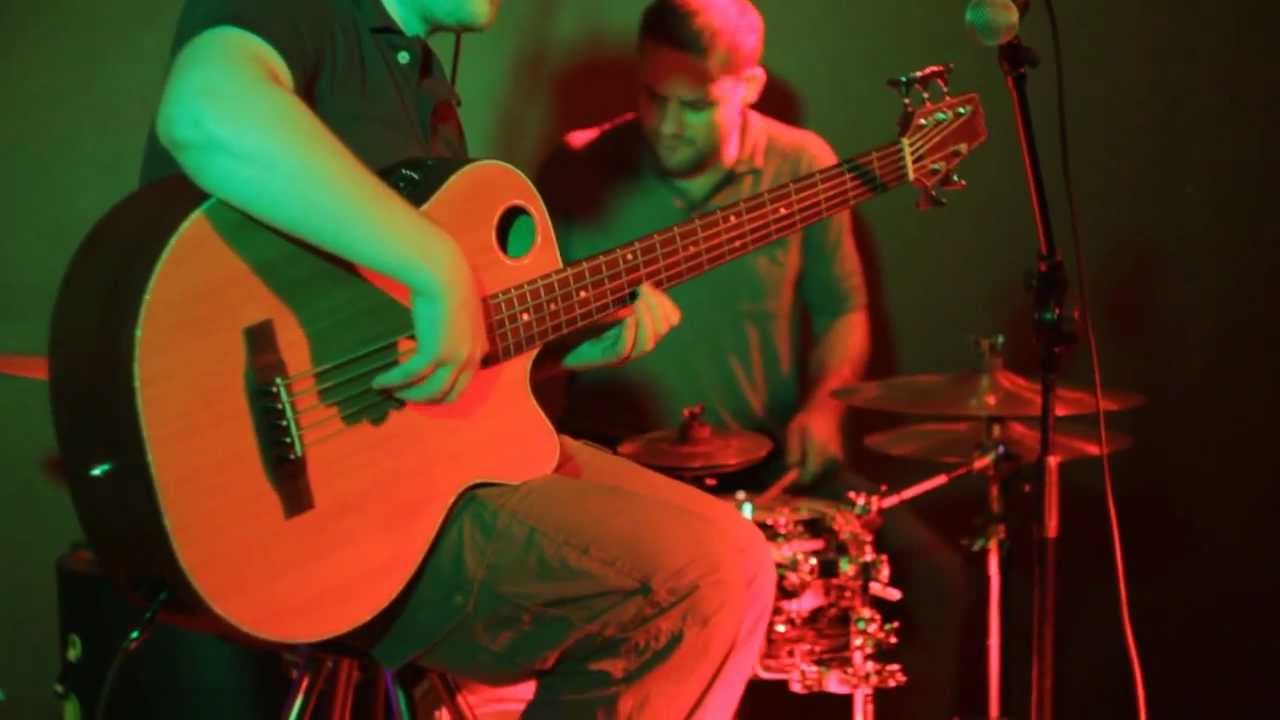 Acoustic bass guitar solo - Wladek Foltynski