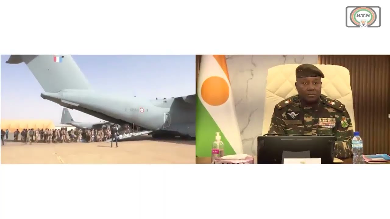 URGENT: La Signature du document mettant ainsi fin au désengagement de troupes françaises au Niger.
