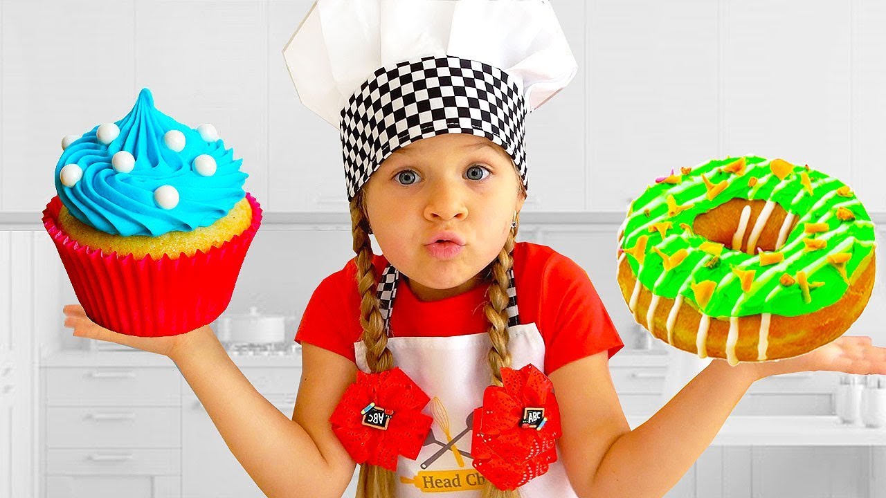 Diana Pretend Play Cooking with Kitchen Toys