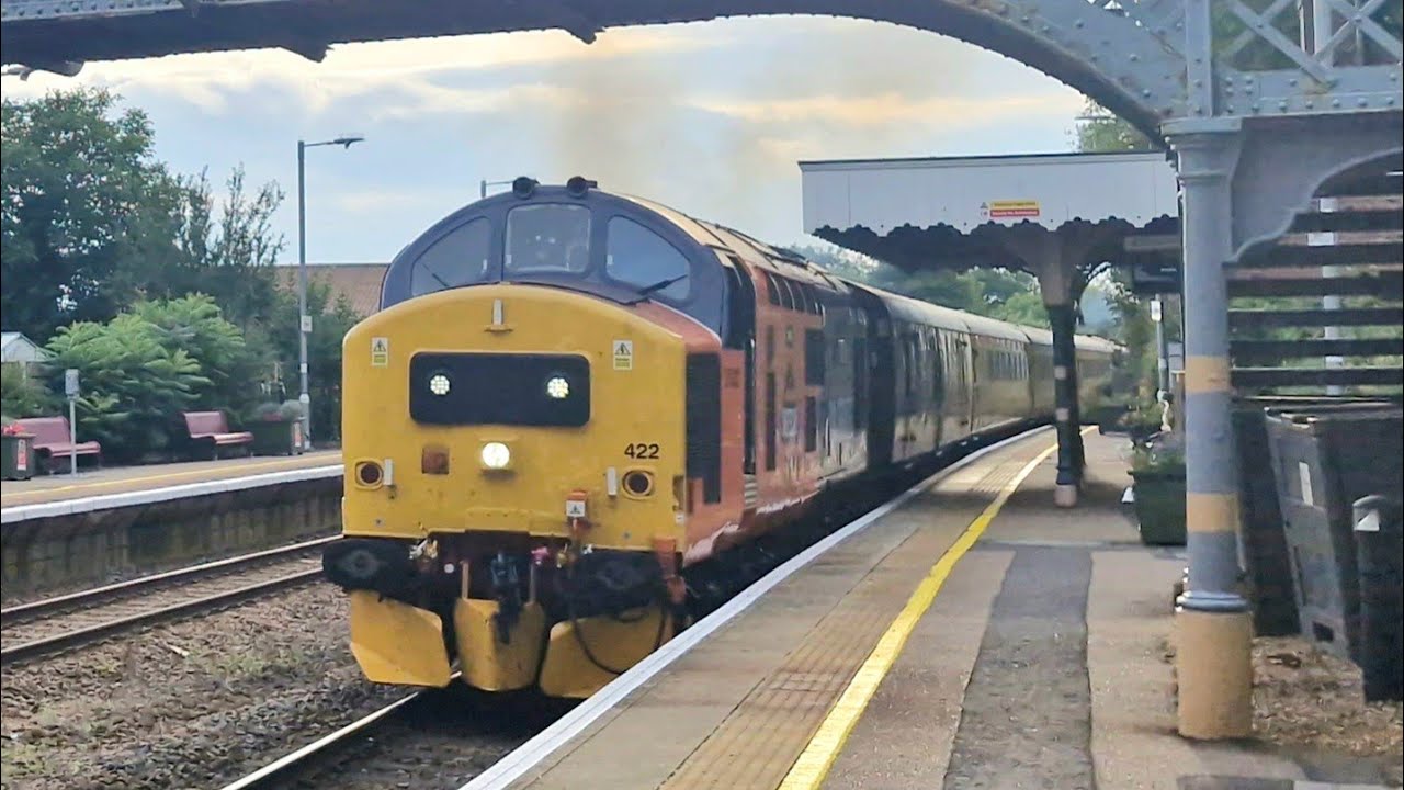 37422 Pegasus (3 Tone/Thrash) - 37425 Roar Away From Reedham P2 (17/07/2025)