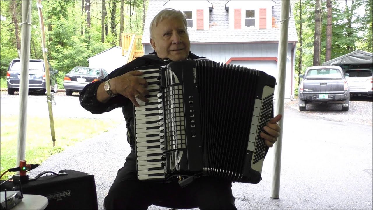 TONY LOVELLO SOMEWHERE OVER THE RAINBOW NEW ENGLAND ACCORDION MUSEUM 06 28 2015