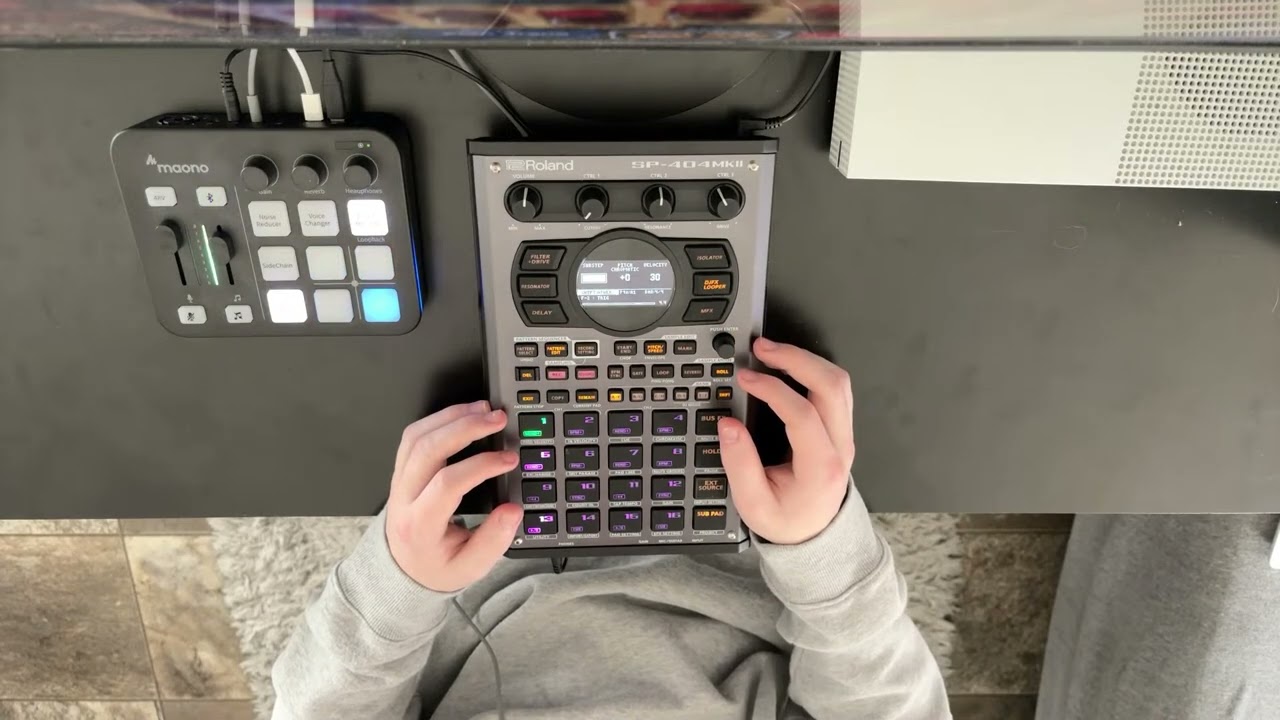 You can STILL make a beat with a FULL SOUND SAMPLE! (SP404 MKII Beatmaking)