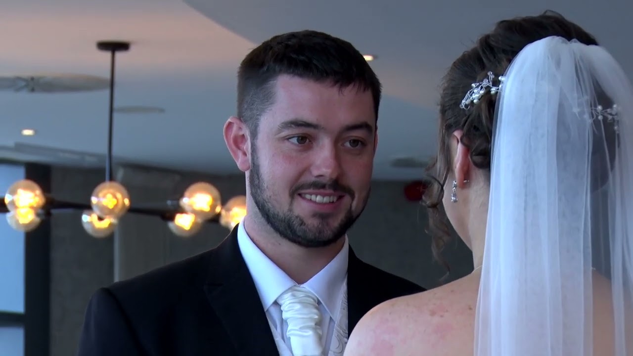 Best  Wedding Celebrant in Ireland Daragh Doyle