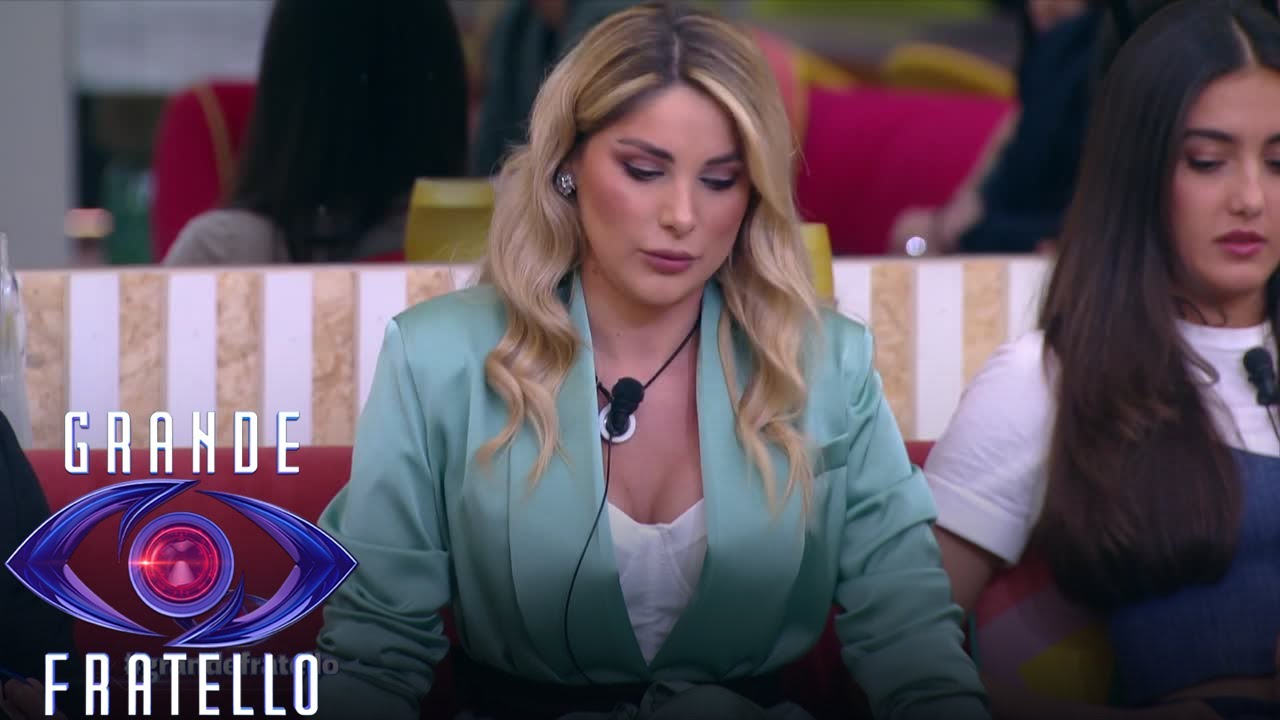 Grande Fratello - L'infelice affermazione di Chiara Cainelli