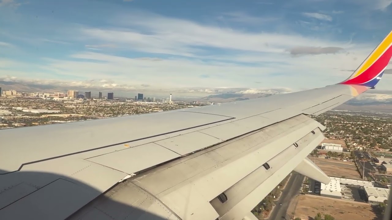 Southwest 737-Max 8 Landing in Las Vegas (LAS)  21 Nov 2025