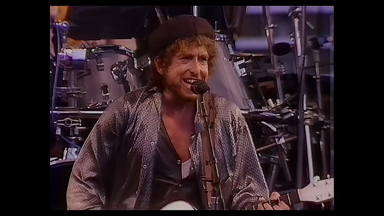 Grateful Dead  7 4 87  (Set 2)  W/ Bob Dylan - [4k Dgital Remaster]  [Healy/Pearson Ultramatrix]