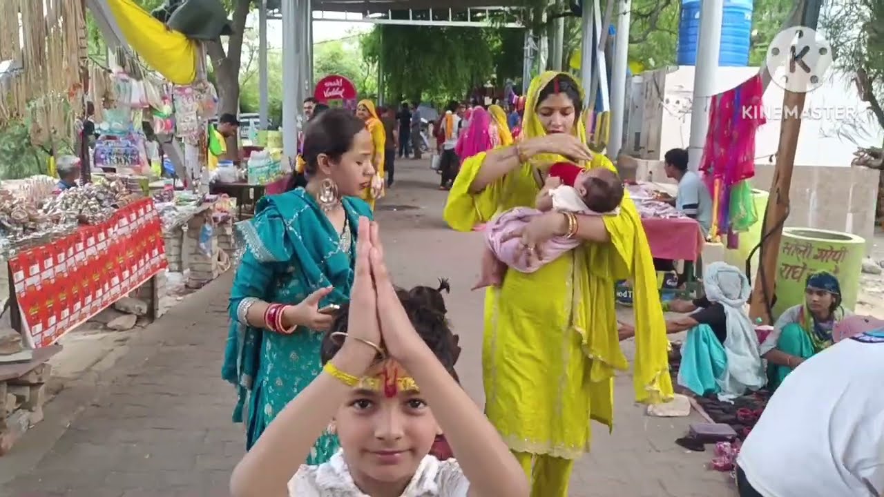Barsana ladli ji ka darshan  (mathura vrindavan)  #barsana#radharani#trending #thelifestyleofpallavi