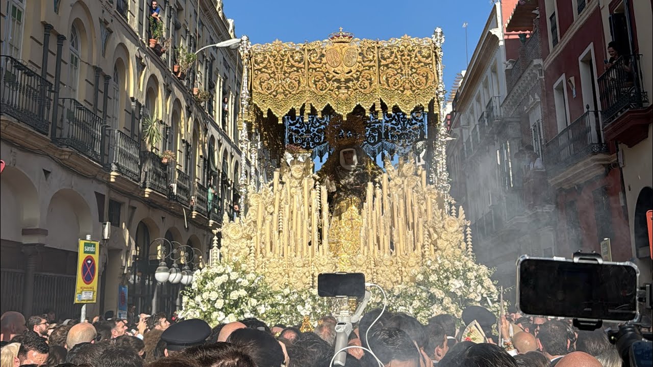 Esperanza de Triana - marcha Al Cielo la Reina de Triana- traslado a la Catedral 2025