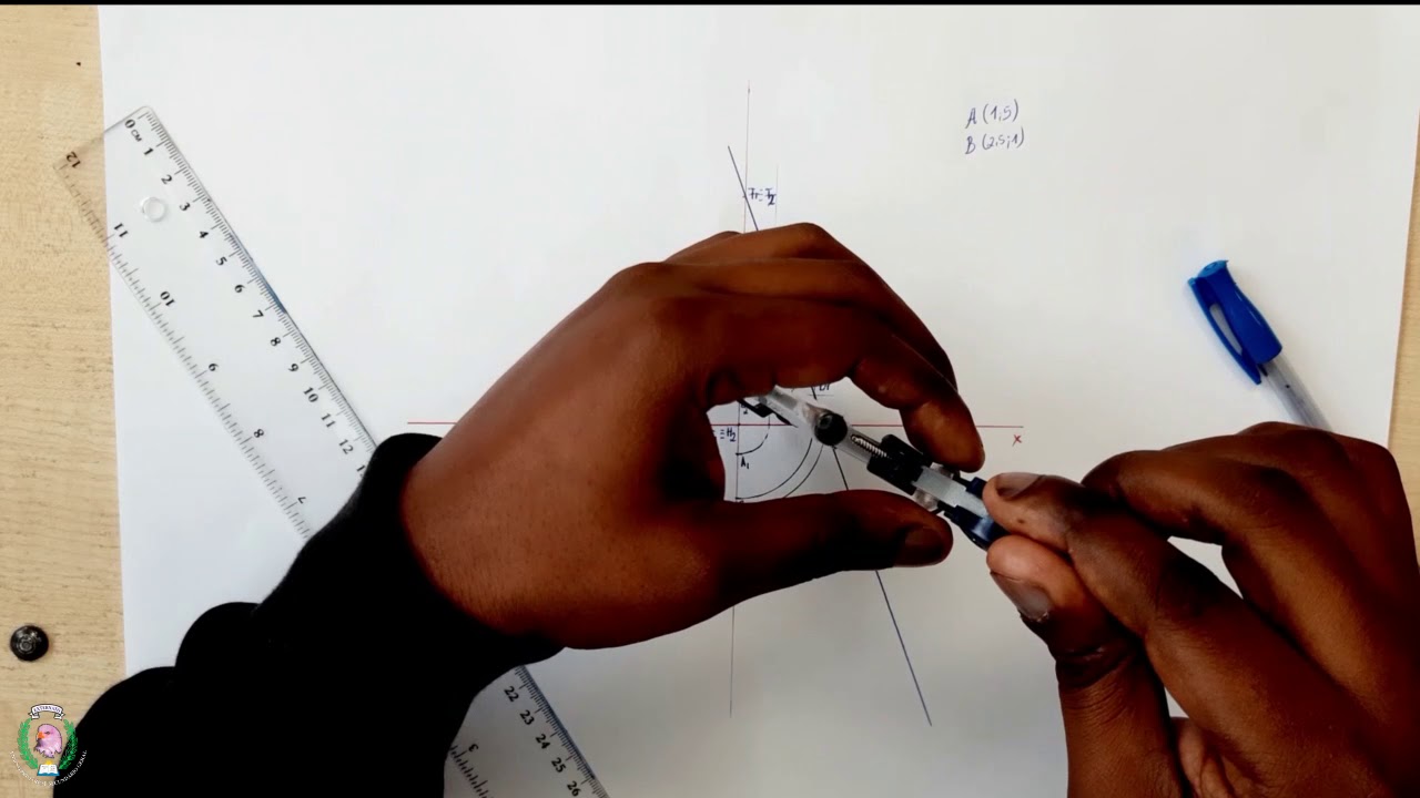 Aula de Desenho e Geometria Descritiva da 11ª Classe-Rebatimento de uma recta de perfil