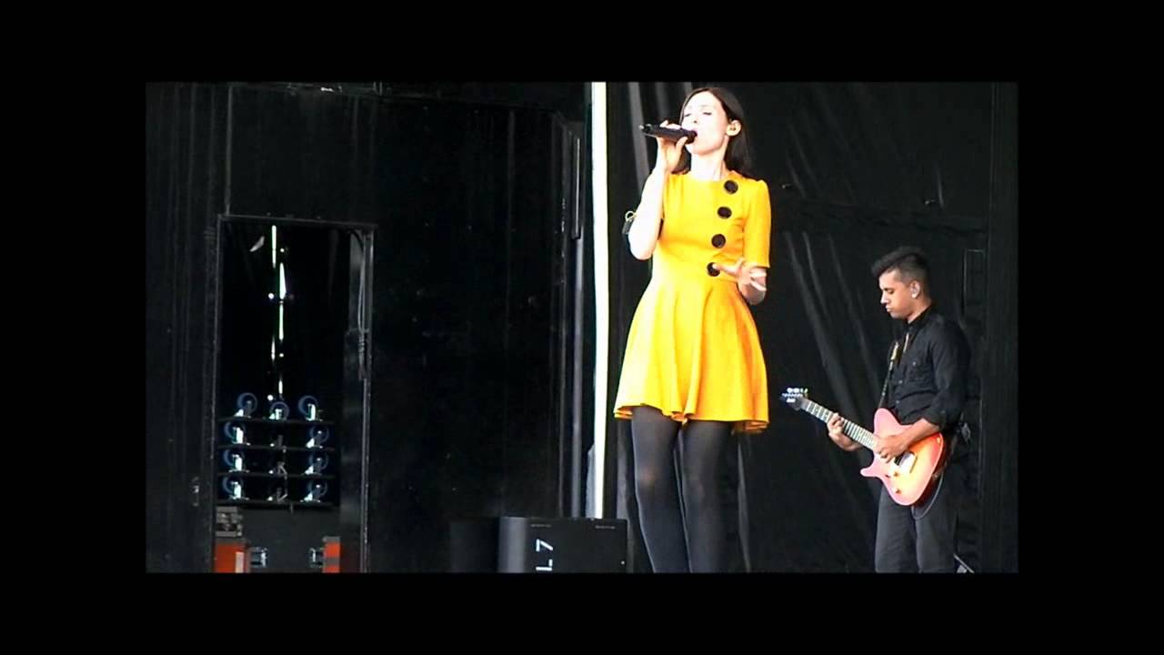 Sophie Ellis-Bextor Bents park South Shields