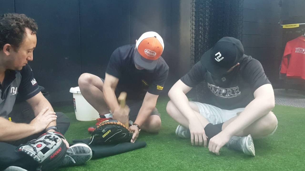 Wilson's Aso Breaks in Robert Berk's A2000 Catchers Mitt