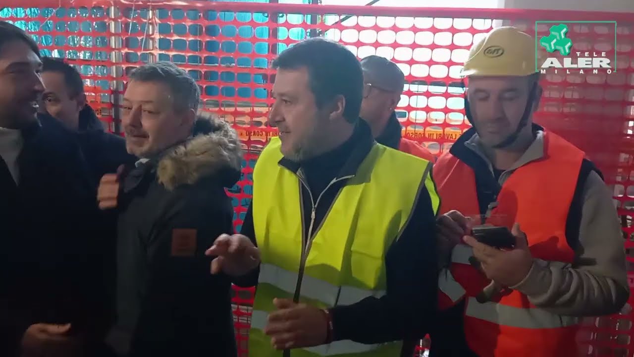 IL MINISTRO MATTEO SALVINI VISITA IL CANTIERE IN VIA ERNESTO ROSSI