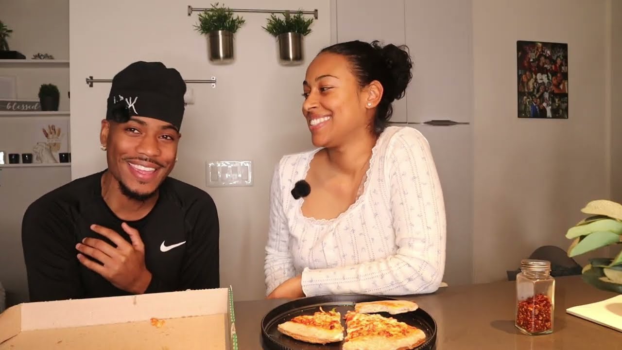 PAPA JOHNS MUKBANG | NOTE TO YOUNGER SELF