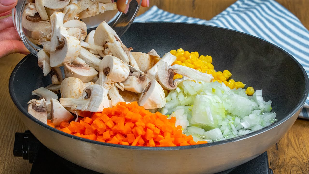 Enn&eacute;l egyszerűbb recept nincs. K&eacute;sz&iacute;ts egy &iacute;zletes h&uacute;s n&eacute;lk&uuml;li t&eacute;szta! | Cookrate - Magyarorsz&aacute;g