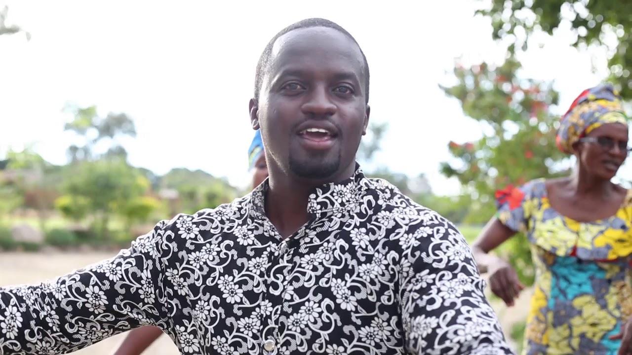 Nukuri ni Mwiza by Urumuri Choir