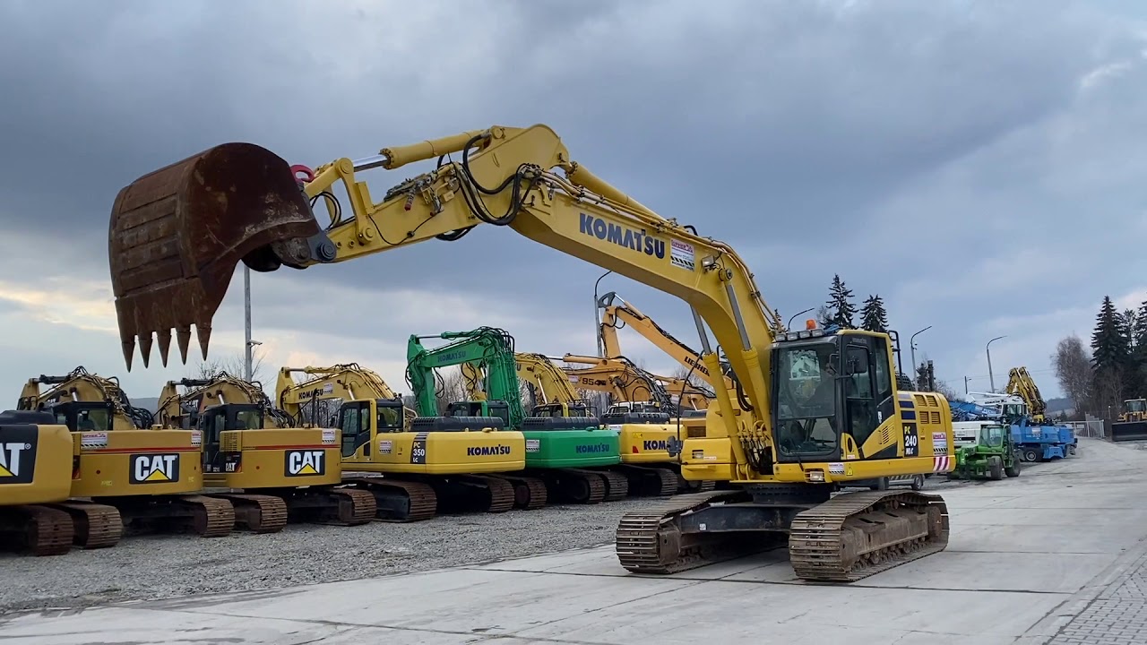 Komatsu PC240NLC-10_2013