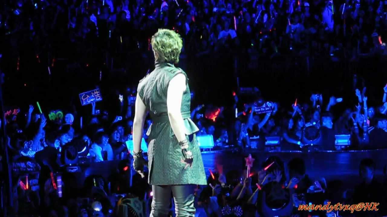 120623 - Music Bank in HK - 東方神起 - Why