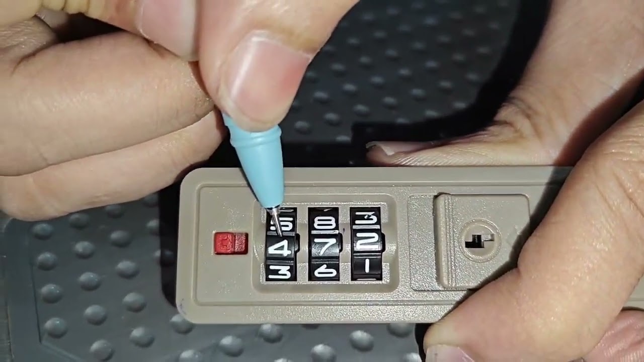 How to unlock TravelGo bags lock password travel Go bags luggage bags unlock trick