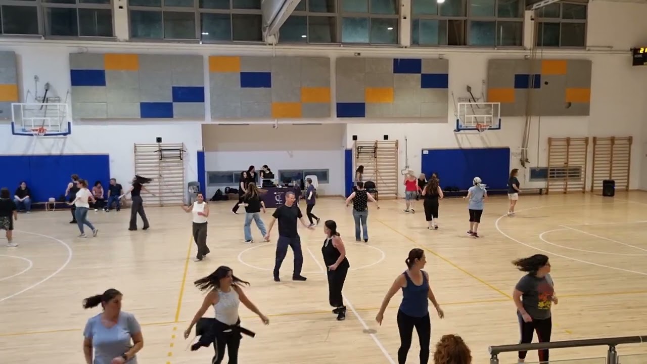 כמו עכשיו.. היוצר ירון בן שמחון