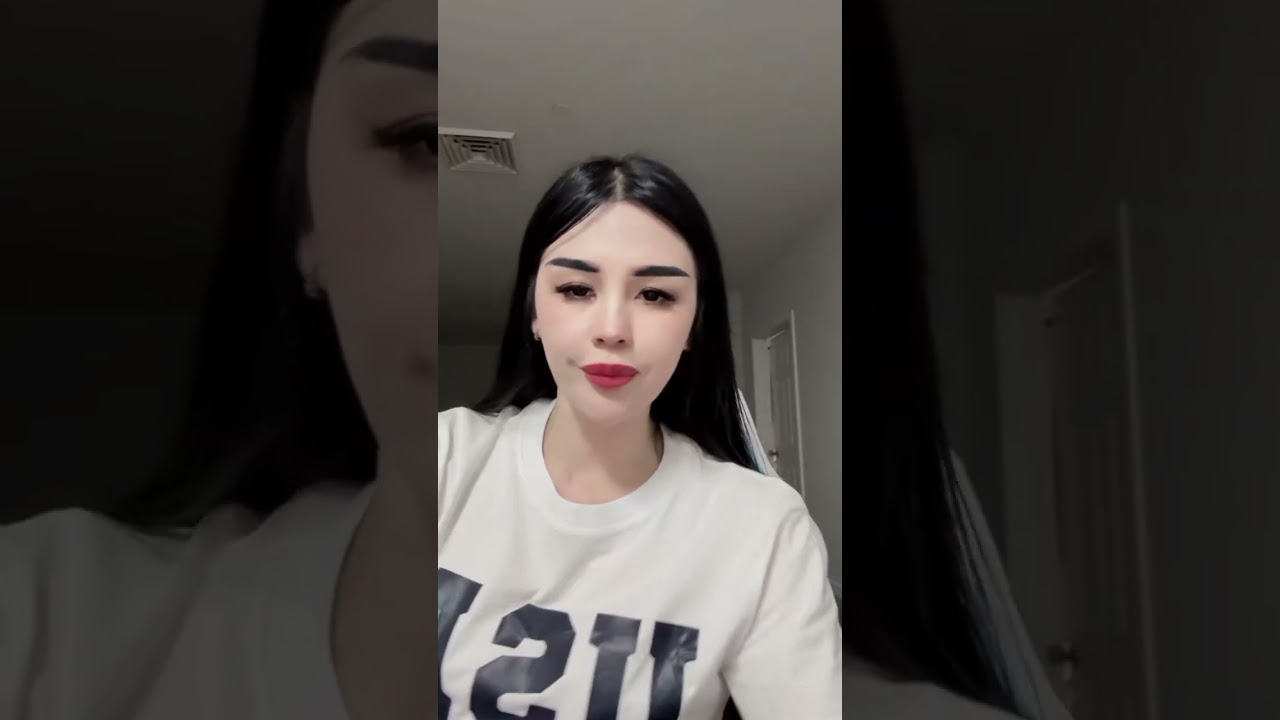 Beautiful Girl live now 🥰😍