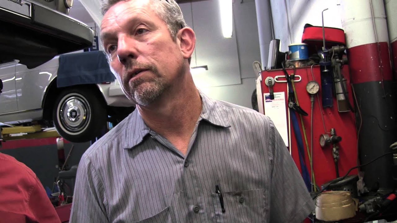 Corniche Rear Brake Calipers Overhaul Pt 1 of 3