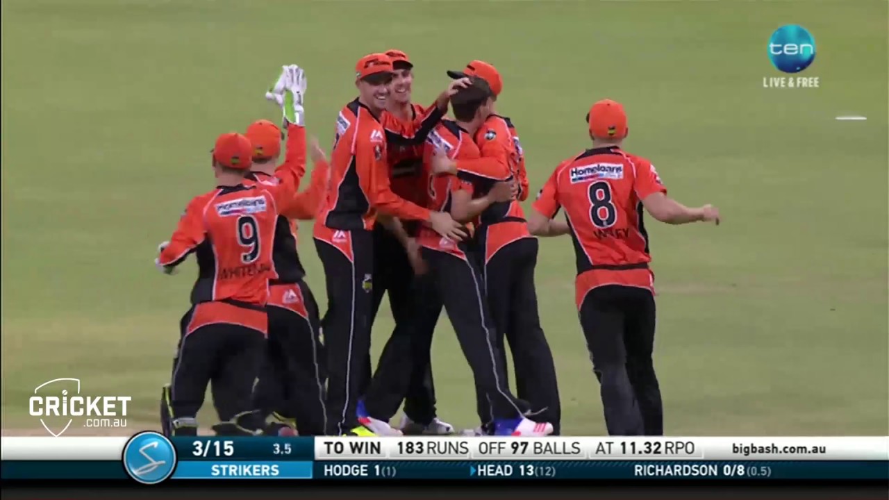 Highlights: Scorchers v Strikers - BBL06
