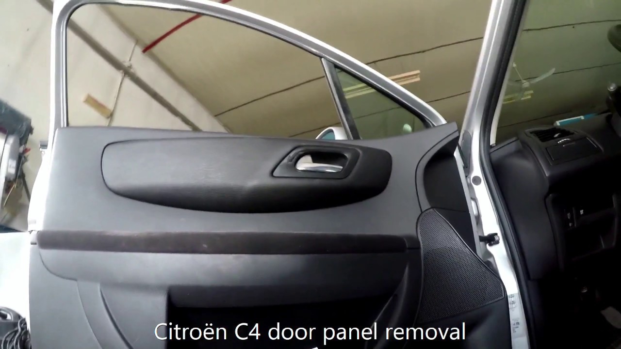Citroën C4  (2004–2010) door panel removal