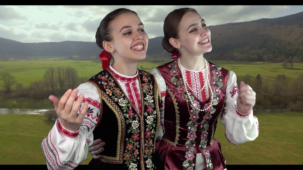 Екатерина Лесовая и Анастасия Шапочкина 
