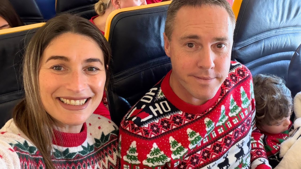 Vlogmas Day 5 🎄 A Magical Trip Begins: Gig Night & Our Journey to Lapland ✨