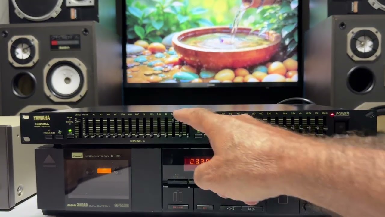 Equalizador YAMAHA de 15 Bandas GQ-2015A em Estado de Novo - conservação raríssima (44)99806-4737