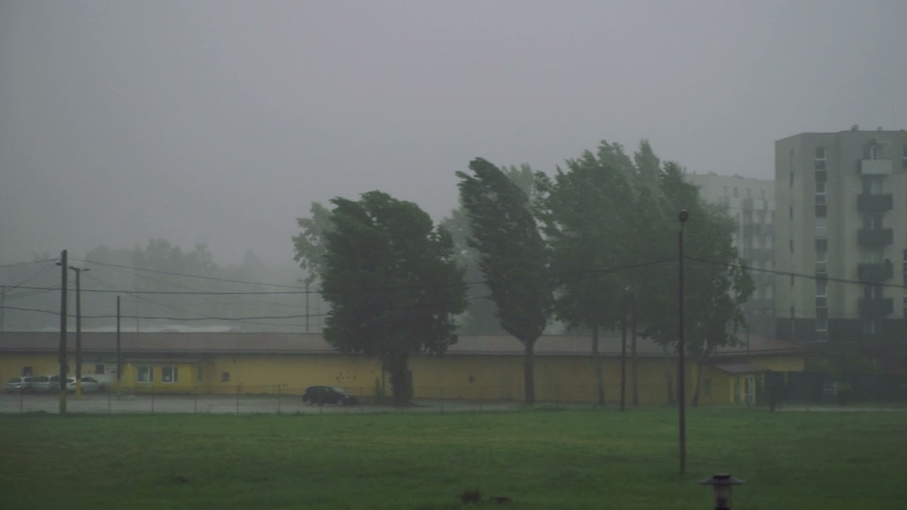 Life in Poland s21 e03: Summer Hail Storm