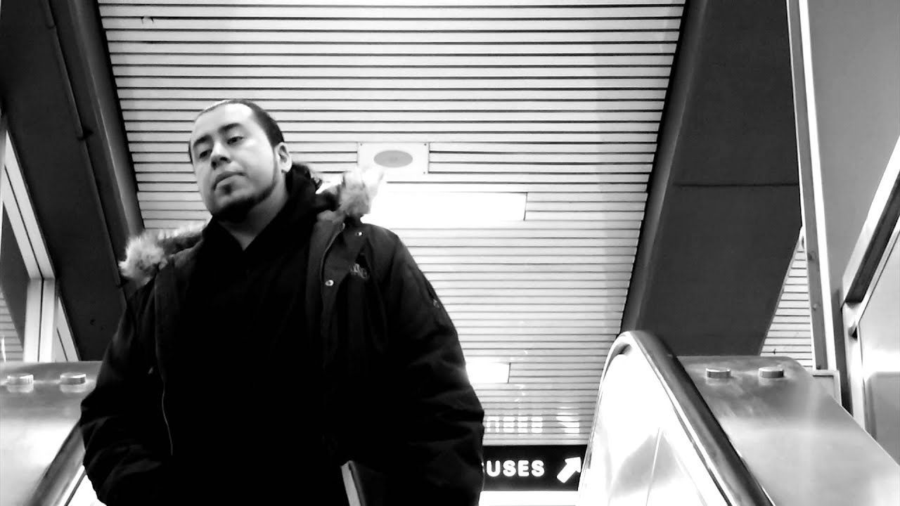 Fly Street Dreama ft. Nadine Fiore  prod: (Savilion)