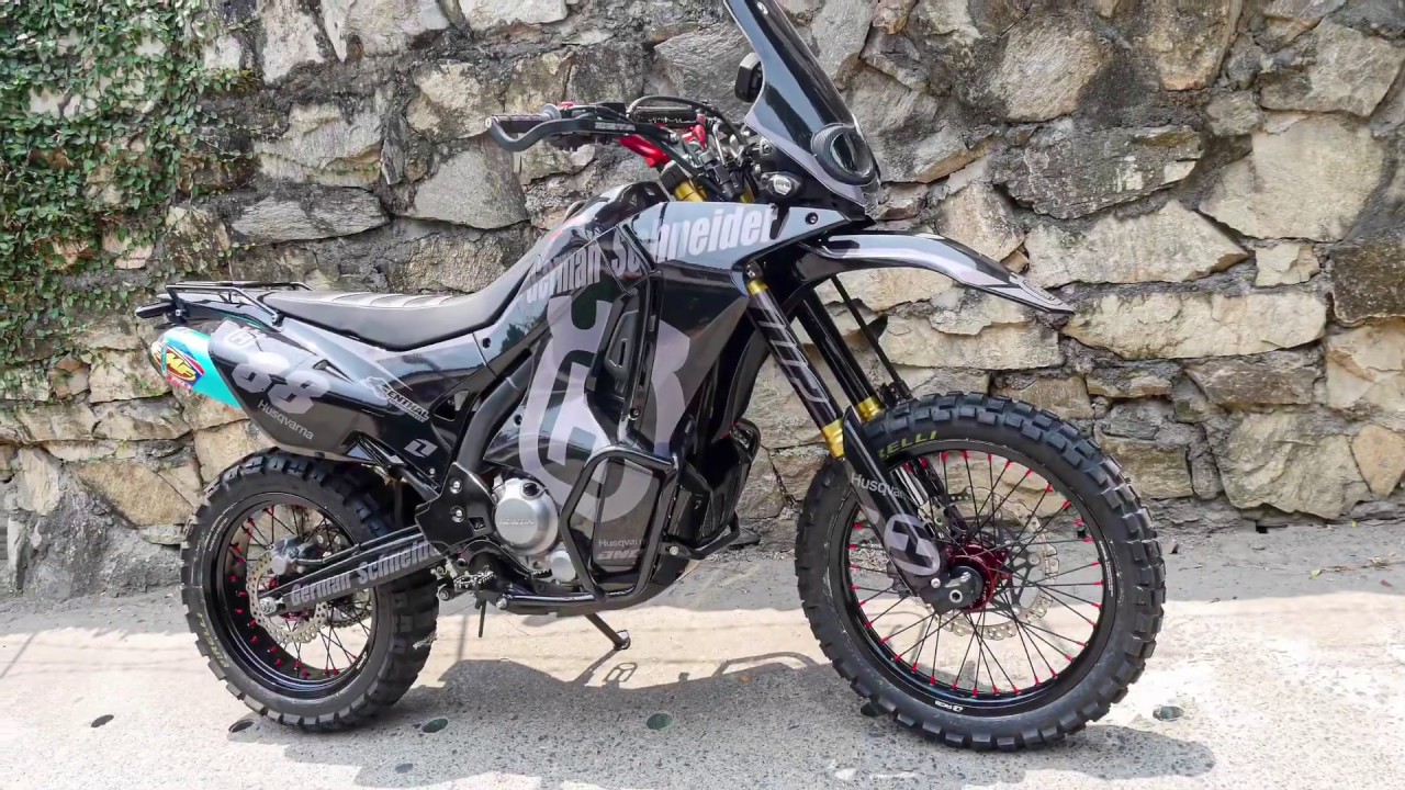 มาดู CRF250RALLY ใส่ล้อ 19/17 แต่งสไตล์ทัวร์ริ่ง