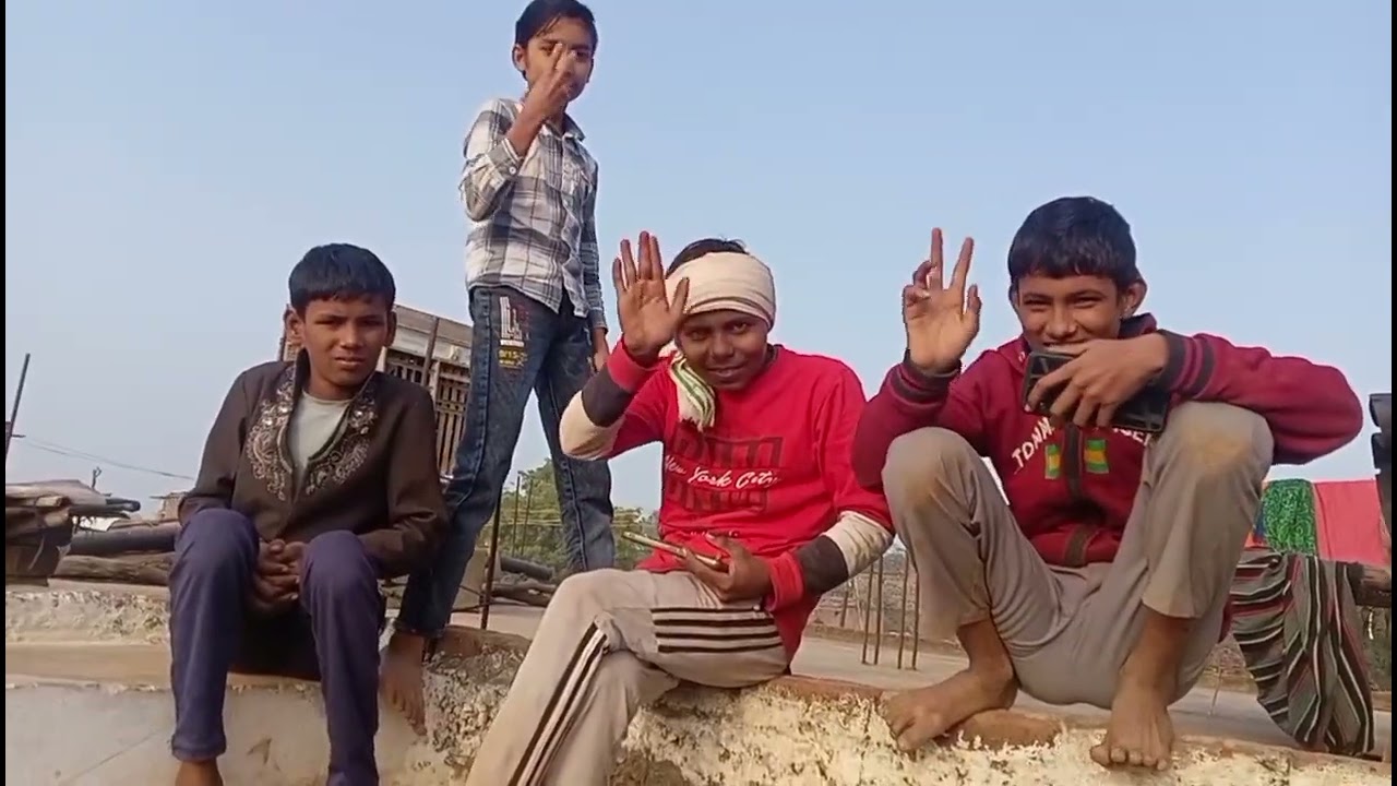 कुत्तिया ने दिए बच्चे 😍