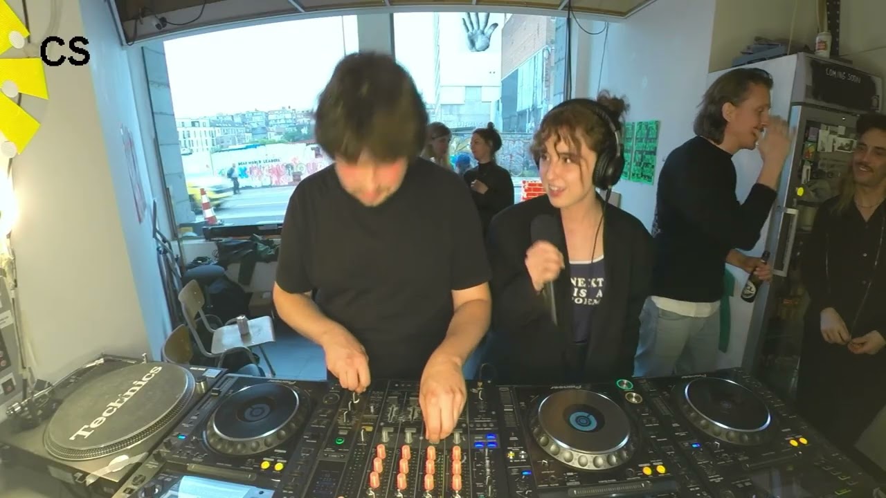 Moenen & Mariken (live)  | Radio Kerosine @ coming soon 05.06.2025