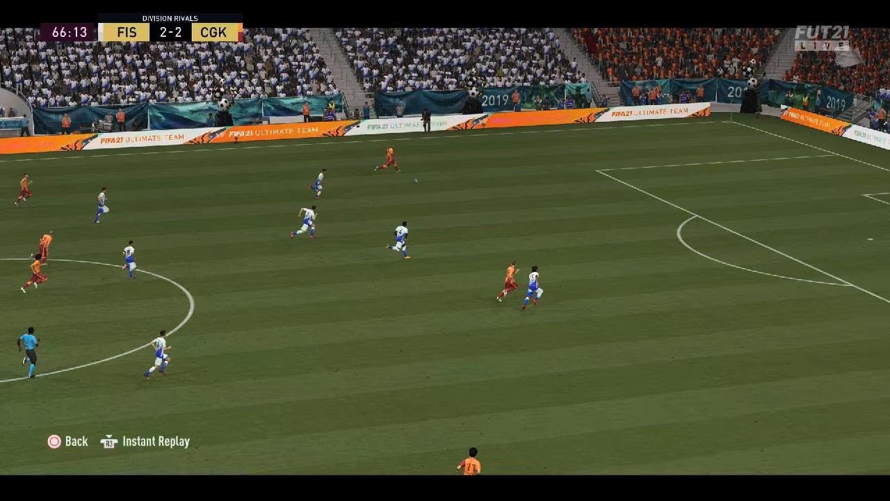 FIFA 21_20210513174947 Bergkamp, Henry