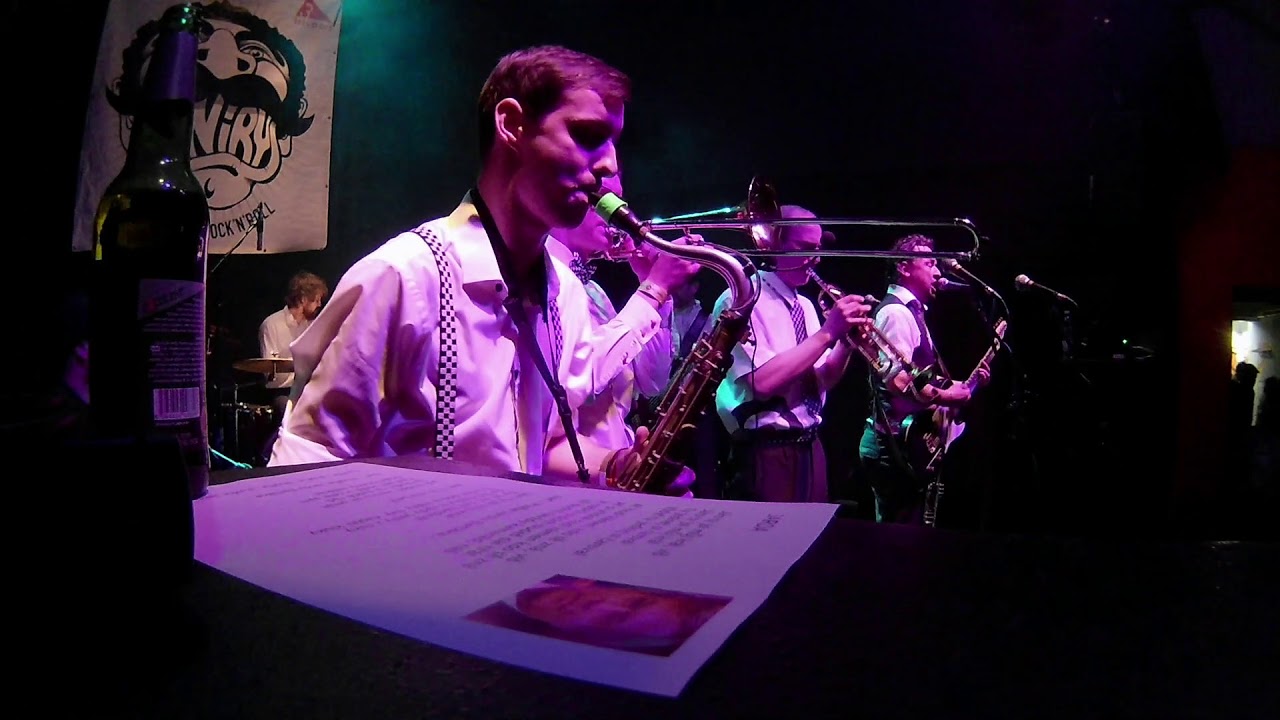 Gentlemen's Club [ska] - Tour de Plzeň feat. Kníry (Official video)