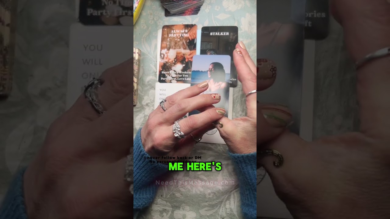 Тебе не обязательно выходить с ними на улицу.