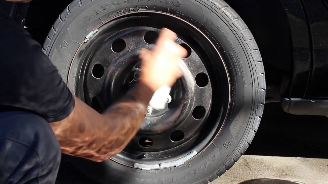 How To Make Your Tires Look Brand Spanking New (Crown Victoria Police Interceptor wheels )