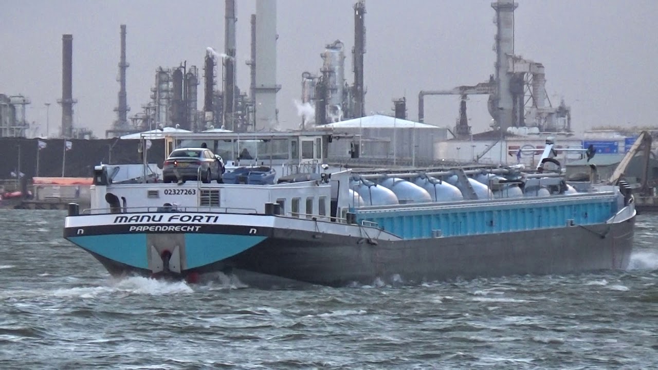 MTSMANU FORTI  cementschip
