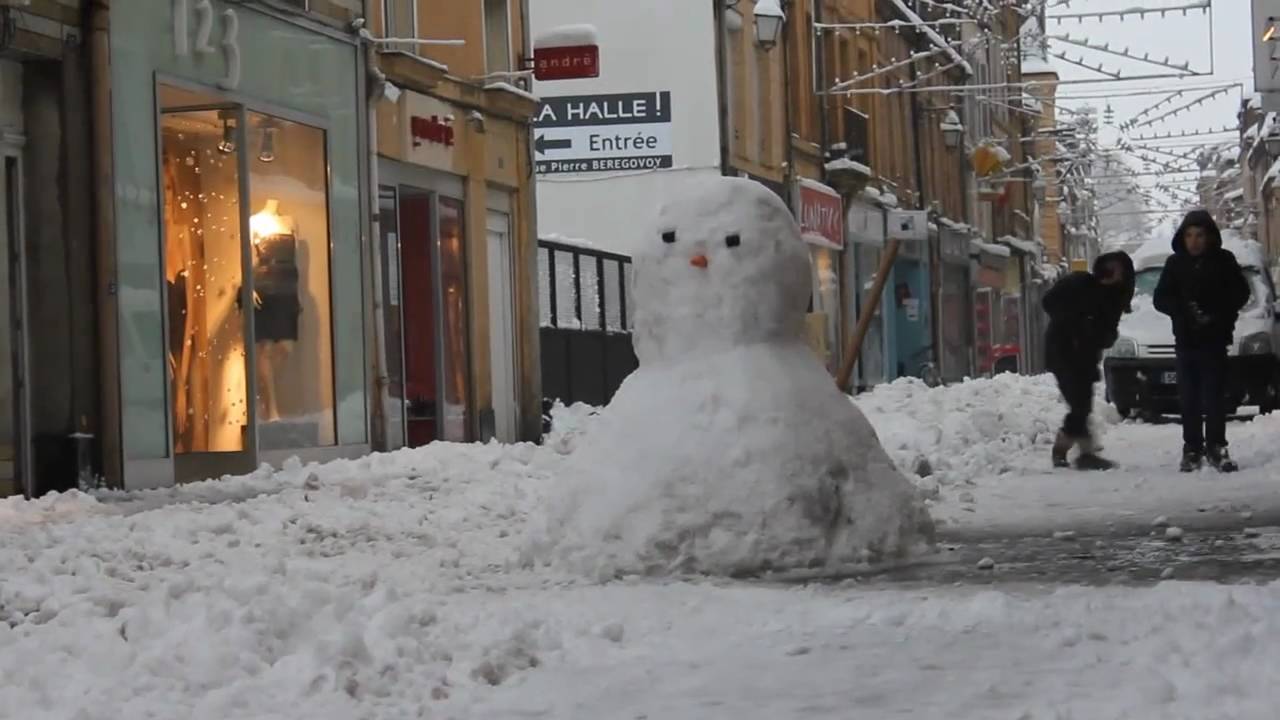 30 cm de neige à Charleville-Mézières