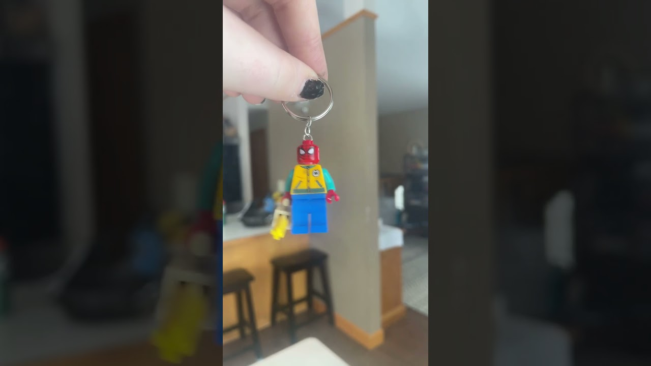 Diy Lego Mini-Figure Keychains! #diy #creative #art #lego #keychain #minifigures