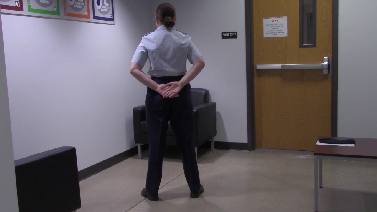 HOW TO DO BASIC DRILL MOVEMENTS